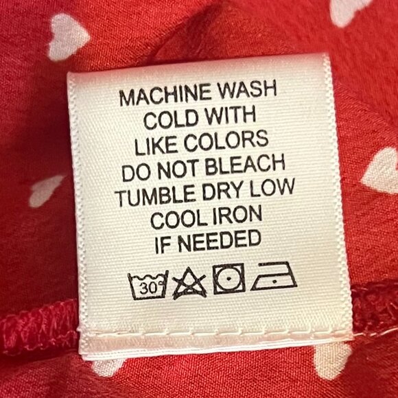 Truth NYC Heart Patterned Button Down Sleeveless Blouse - Picture 5 of 7